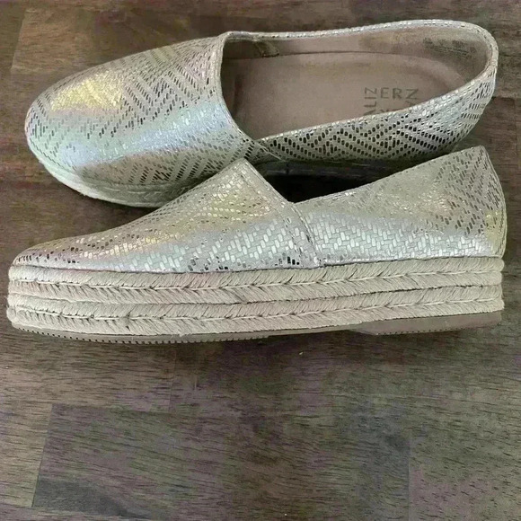 Naturalizer Thea 3 Platform Espadrilles Shoes Metallic Iredescent Gold Size 10 - Picture 2 of 8